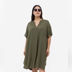 H&M V Neck Tunic / XL